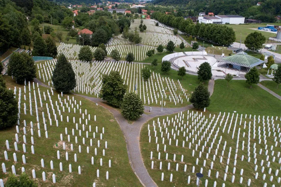 Tri dekada nga gjenocidi në Srebrenicë