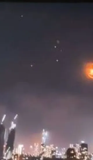Irani lëshon rreth 100 raketa drejt Izraelit