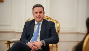 Nuk bashkëpunojmë me LVV-në derisa ajo nuk reformohet, thotë Abdixhiku