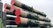 Irani blen raketa kineze pas armëpushimit me Izraelin