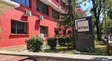 Letër publike Eni Vasilit: Mbylle RTSH-në për ta shpëtuar