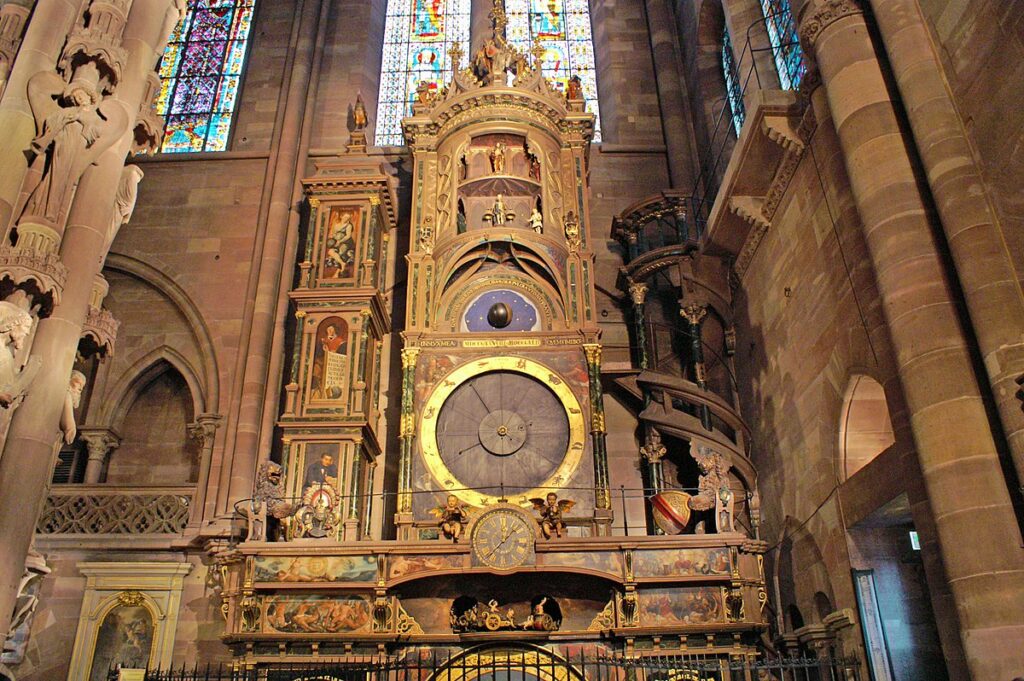 Cathedrale_de_Strasbourg_-_Horloge_Astronomique-1024x681.jpg