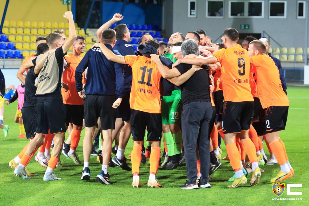 Conference League/ Tirana, Vllaznia dhe Egnatia kërkojnë