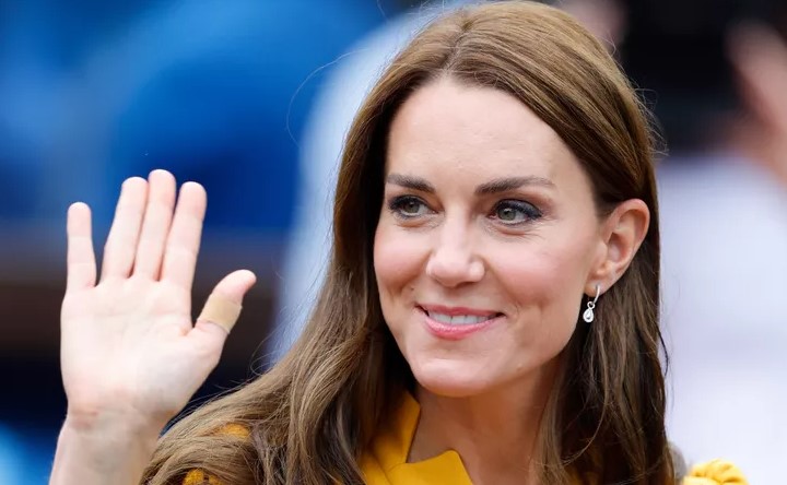 Kate Middleton, pozitive dhe optimiste mes trajtimit të kancerit
